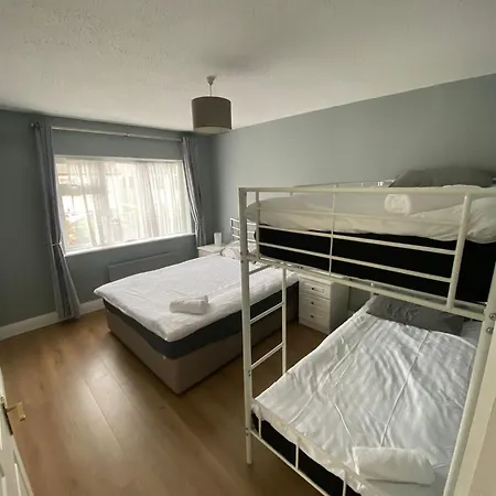 Habitación en casa particular Airport